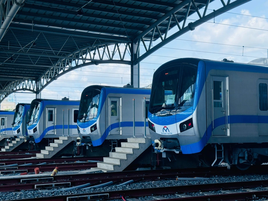 Vì sao TP.HCM đề xuất giữ lại phần ngân sách thu vượt dự toán để làm metro?- Ảnh 2.