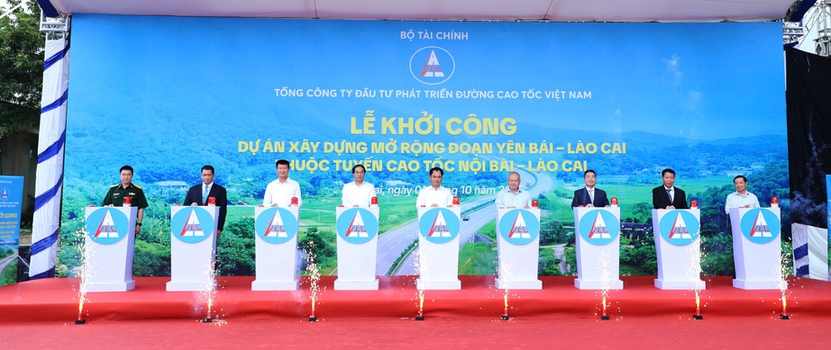 Khởi công dự án mở rộng cao tốc đoạn Yên Bái - Lào Cai lên 4 làn xe- Ảnh 3.