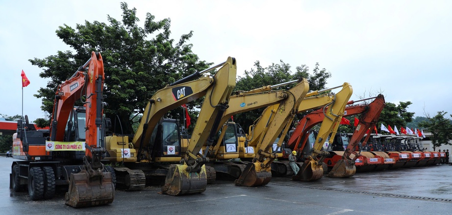 Khởi công dự án mở rộng cao tốc đoạn Yên Bái - Lào Cai lên 4 làn xe- Ảnh 5.