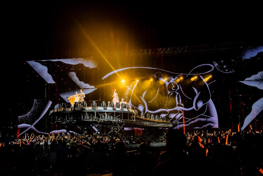 55 nghệ sĩ biểu diễn trong đại nhạc hội Y-Concert kéo dài hơn 10 tiếng- Ảnh 2.