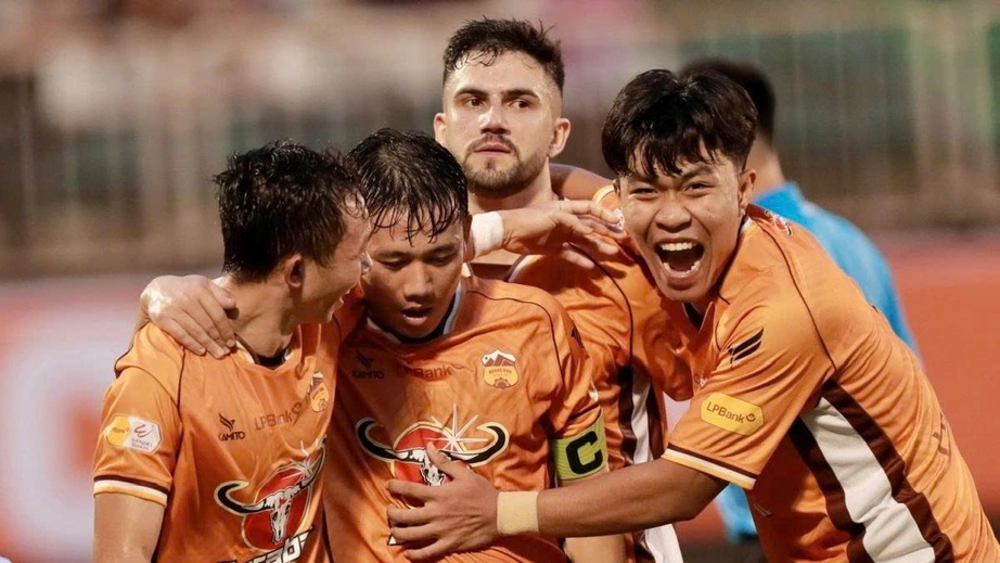 Trực tiếp V-League 2025-2026: Hoàng Anh Gia Lai đấu Hải Phòng, PVF-CAND tiếp Thanh Hóa- Ảnh 1. Trực tiếp V-League 2025-2026: Hoàng Anh Gia Lai đấu Hải Phòng, PVF-CAND tiếp Thanh Hóa- Ảnh 1.