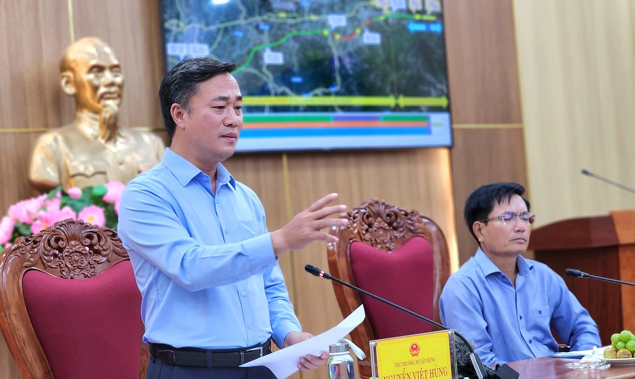 Thứ trưởng Nguyễn Việt Hùng: Gỡ vướng mặt bằng cao tốc Quảng Ngãi - Hoài Nhơn trước 15/10- Ảnh 1.