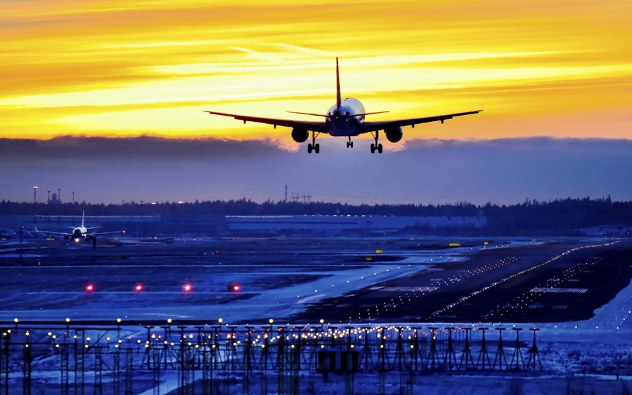 FAA sẽ bổ sung vùng đệm quanh hai sân bay quốc tế gần thủ đô Washington- Ảnh 1.