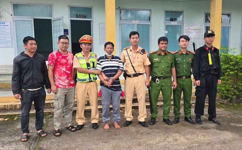 Bắt đối tượng chém hai người trọng thương vì ghen tuông- Ảnh 1.