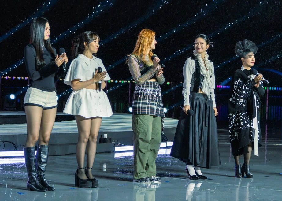 Ca sĩ Mỹ Anh đại diện Việt Nam biểu diễn tại “APEC Woman on music 2025”- Ảnh 3. Ca sĩ Mỹ Anh đại diện Việt Nam biểu diễn tại “APEC Woman on music 2025”- Ảnh 3.