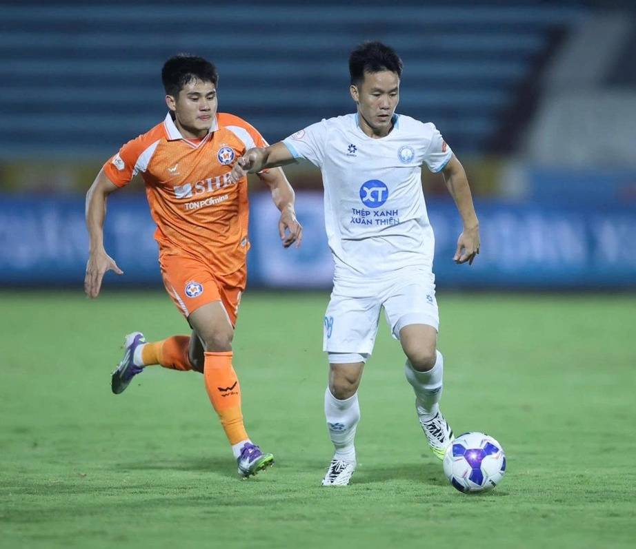 V-League: Hàng công bế tắc, Nam Định suýt thua Đà Nẵng- Ảnh 2.