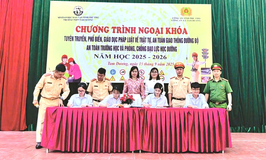 Phú Thọ: Đồng bộ các giải pháp nâng cao ý thức chấp hành pháp luật ATGT cho học sinh- Ảnh 5. Phú Thọ: Đồng bộ các giải pháp nâng cao ý thức chấp hành pháp luật ATGT cho học sinh- Ảnh 5.