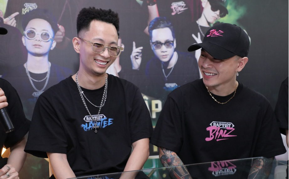 Bản nhạc gây tranh cãi của Binz, Rhymastic, Pháo "bay màu"- Ảnh 1. Bản nhạc gây tranh cãi của Binz, Rhymastic, Pháo "bay màu"- Ảnh 1.