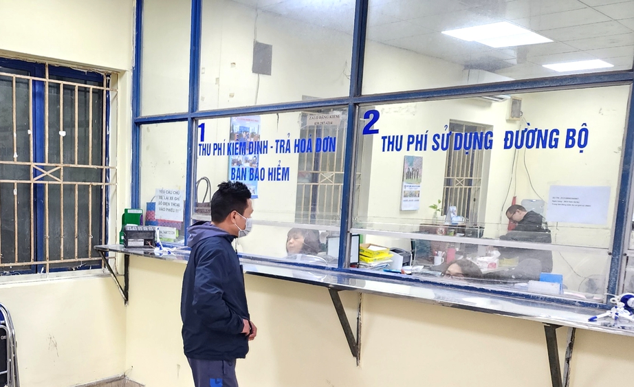 Đề xuất cho phép xuất trình đăng ký xe trên VneiD khi đi đăng kiểm- Ảnh 1. Đề xuất cho phép xuất trình đăng ký xe trên VneiD khi đi đăng kiểm- Ảnh 1.