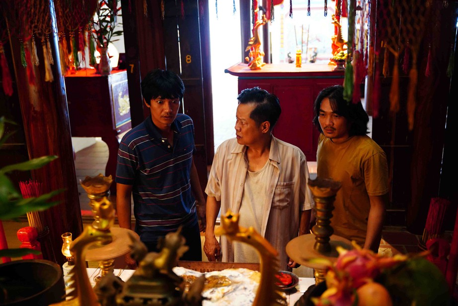 Tốc độ kiếm tiền bất ngờ của "Truy tìm long diên hương"- Ảnh 1. Tốc độ kiếm tiền bất ngờ của "Truy tìm long diên hương"- Ảnh 1.