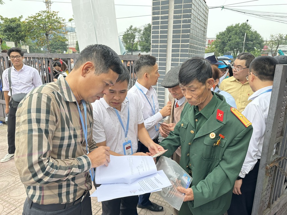 Ngăn tiêu cực xét duyệt, mua bán nhà ở xã hội- Ảnh 1.