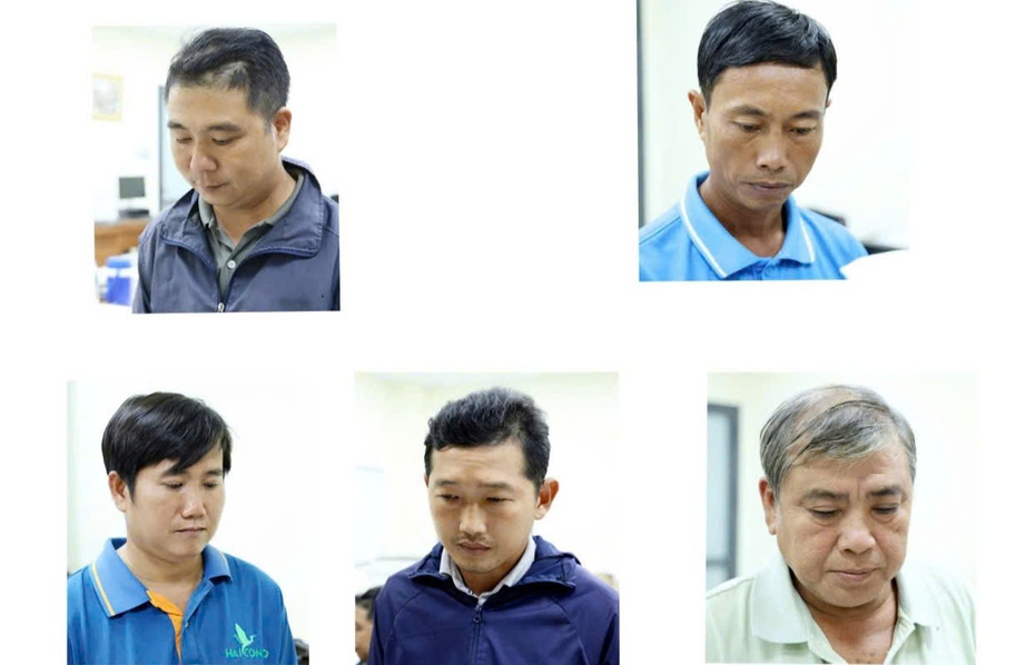 An Giang: Bắt tạm giam 6 đối tượng liên quan vụ nhân viên ngân hàng lừa đảo 6,9 tỷ đồng- Ảnh 2. An Giang: Bắt tạm giam 6 đối tượng liên quan vụ nhân viên ngân hàng lừa đảo 6,9 tỷ đồng- Ảnh 2.