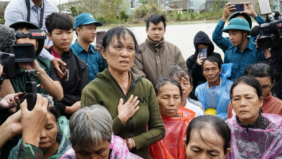 Đại tướng Phan Văn Giang: Quân đội luôn sát cánh với nhân dân đến khi ổn định cuộc sống- Ảnh 11.