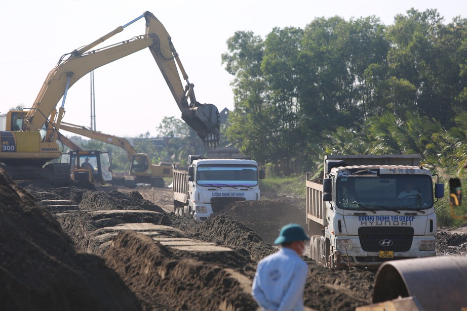 Thanh Hoá: Chấn chỉnh việc định giá vật liệu xây dựng công trình chưa sát thực tế- Ảnh 6. Thanh Hoá: Chấn chỉnh việc định giá vật liệu xây dựng công trình chưa sát thực tế- Ảnh 6.