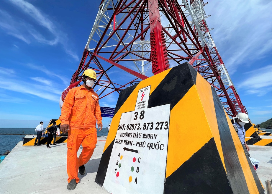 Vượt sóng thắp sáng đảo xa- Ảnh 3.