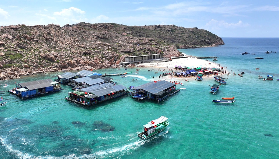 Gia Lai siết chặt an toàn du lịch đường thủy theo Thông tư 15- Ảnh 1.