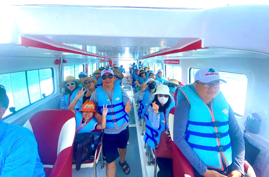 Gia Lai siết chặt an toàn du lịch đường thủy theo Thông tư 15- Ảnh 3.