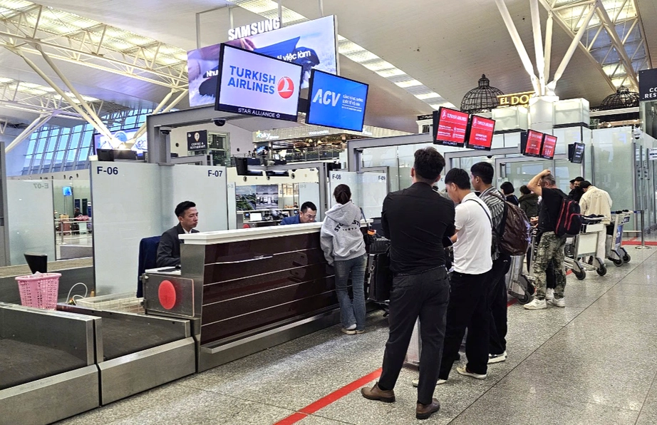 Ngành hàng không cắt giảm mạnh thủ tục, mở đường cho giai đoạn phát triển mới- Ảnh 2.