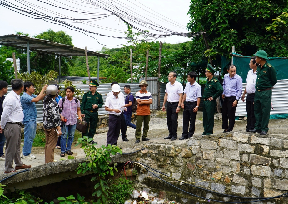 Khánh Hòa di dời 200 hộ dân khỏi khu vực từng sạt lở kinh hoàng năm 2018- Ảnh 1. Khánh Hòa di dời 200 hộ dân khỏi khu vực từng sạt lở kinh hoàng năm 2018- Ảnh 1.
