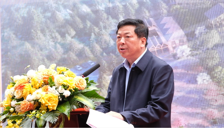 Bộ trưởng Trần Hồng Minh phát lệnh khởi công trường nội trú tại xã biên giới Cao Bằng- Ảnh 3. Bộ trưởng Trần Hồng Minh phát lệnh khởi công trường nội trú tại xã biên giới Cao Bằng- Ảnh 3.