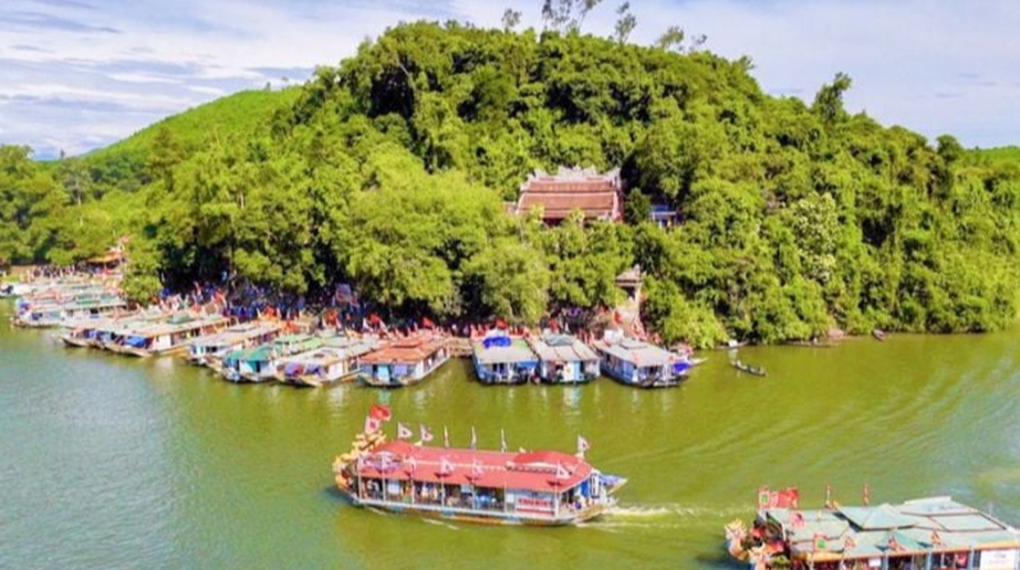 Huế tăng cường kiểm tra đường thủy nội địa mùa mưa lũ- Ảnh 2. Huế tăng cường kiểm tra đường thủy nội địa mùa mưa lũ- Ảnh 2.