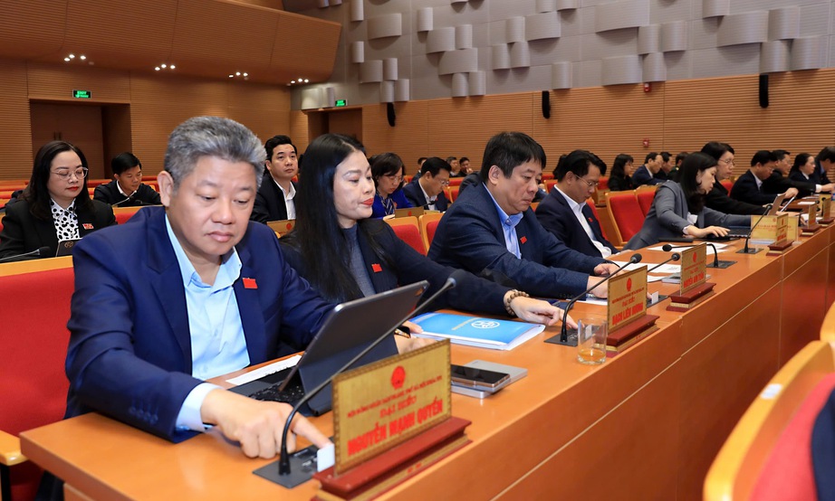 Thông qua chủ trương đầu tư dự án trục đại lộ cảnh quan sông Hồng 885 nghìn tỷ đồng- Ảnh 2. Thông qua chủ trương đầu tư dự án trục đại lộ cảnh quan sông Hồng 885 nghìn tỷ đồng- Ảnh 2.