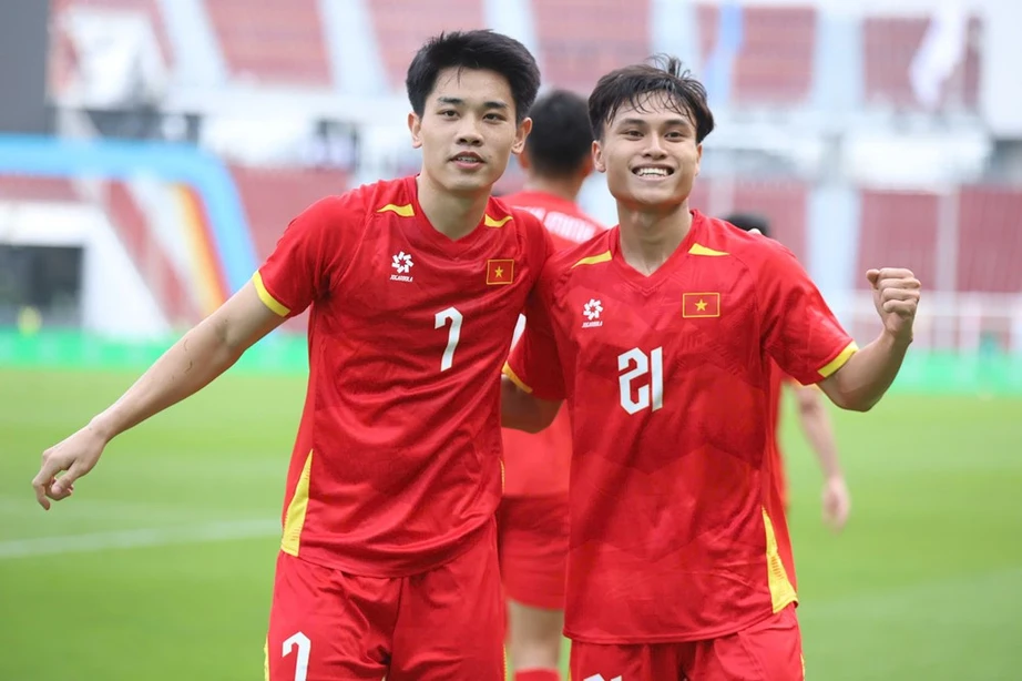 Nhận định, dự đoán kết quả U22 Việt Nam và Philippines, bóng đá nam SEA Games 33- Ảnh 1. Nhận định, dự đoán kết quả U22 Việt Nam và Philippines, bóng đá nam SEA Games 33- Ảnh 1.