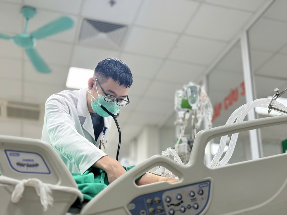 Cảnh gi&aacute;c với biến chứng hiếm gặp của c&uacute;m A- Ảnh 1.