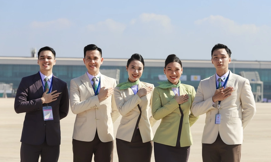 Cận cảnh chuyến bay đầu tiên của Bamboo Airways đến sân bay Long Thành- Ảnh 5. Cận cảnh chuyến bay đầu tiên của Bamboo Airways đến sân bay Long Thành- Ảnh 5.