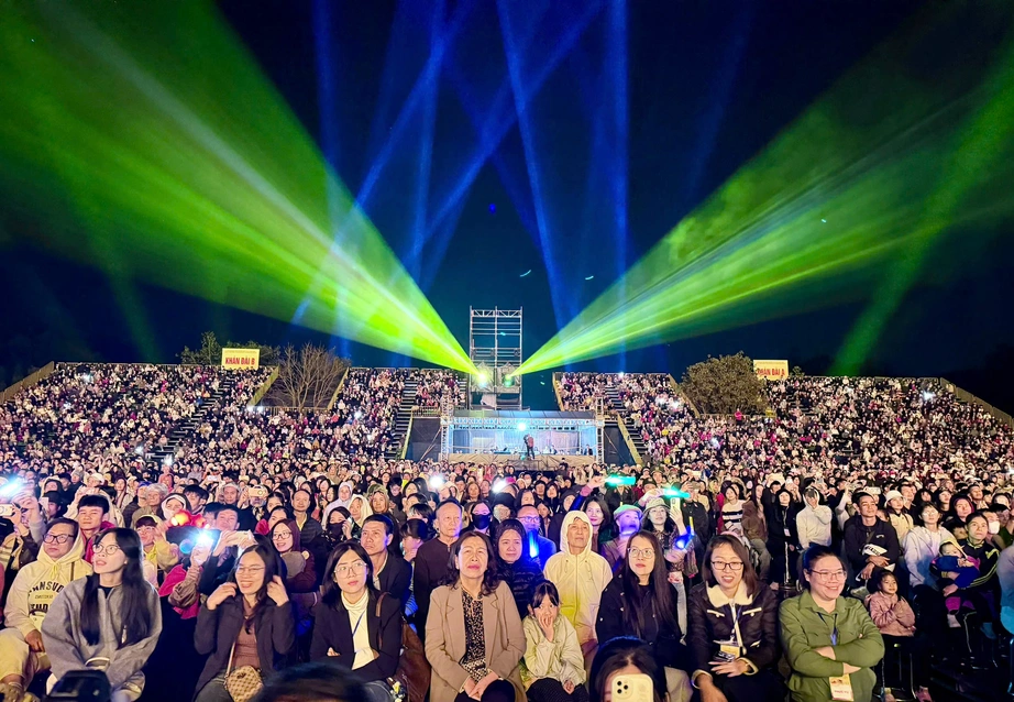 Y&ecirc;n Tử - Vĩnh Nghi&ecirc;m - C&ocirc;n Sơn, Kiếp Bạc đ&oacute;n nhận Bằng ghi danh Di sản Văn h&oacute;a Thế giới- Ảnh 6.