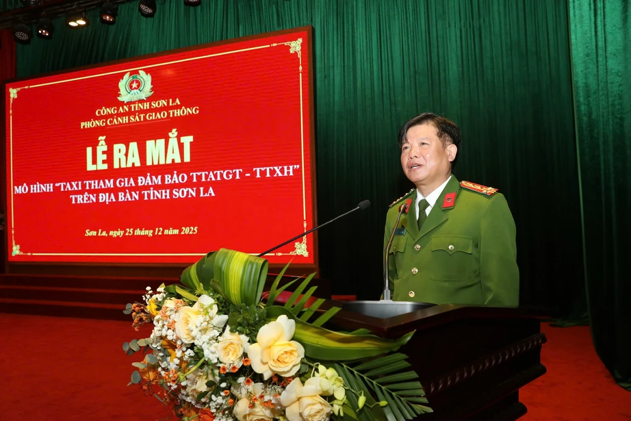 Sơn La triển khai m&ocirc; h&igrave;nh taxi bảo đảm trật tự an to&agrave;n giao th&ocirc;ng- Ảnh 2.