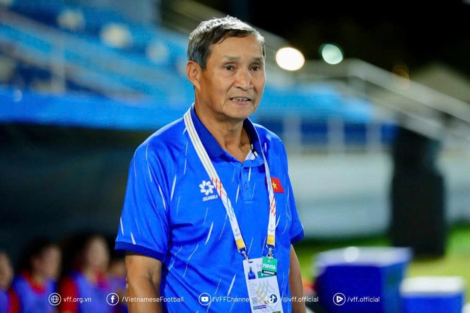 HLV Mai Đức Chung chốt tương lai với đội tuyển nữ Việt Nam- Ảnh 1.