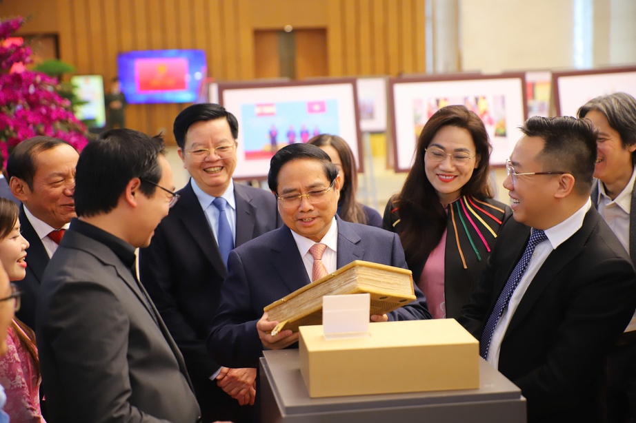 Thủ tướng Phạm Minh Chính: Văn hóa là nền tảng, động lực phát triển đất nước- Ảnh 2. Thủ tướng Phạm Minh Chính: Văn hóa là nền tảng, động lực phát triển đất nước- Ảnh 2.