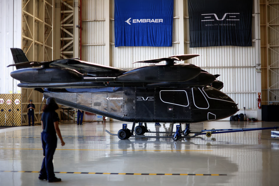 Embraer đạt bước tiến mới, đưa "&ocirc; t&ocirc; bay" v&agrave;o vận h&agrave;nh thương mại- Ảnh 1.