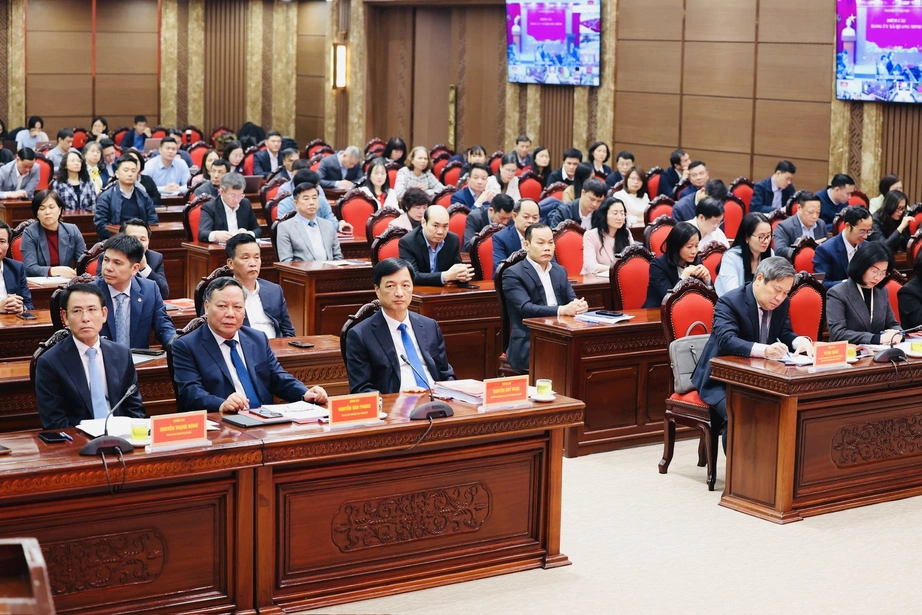 H&agrave; Nội đặt mục ti&ecirc;u đột ph&aacute; về hạ tầng giao th&ocirc;ng với loạt dự &aacute;n trọng điểm- Ảnh 1.