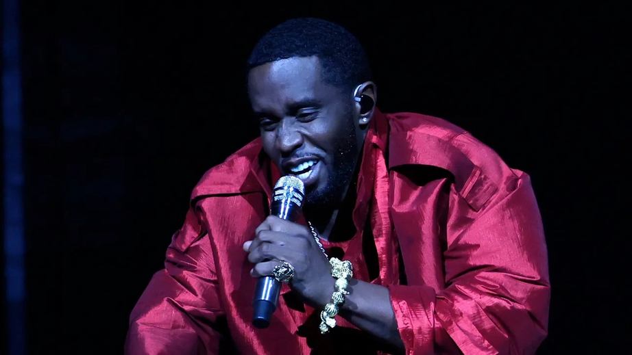 Netflix bác bỏ cáo buộc dùng trái phép tư liệu trong phim về Diddy- Ảnh 1.