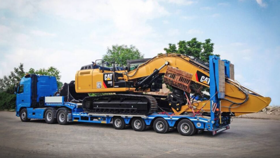 Vận tải siêu trường, siêu trọng: Những điều chỉnh tiến bộ của Thông tư 12- Ảnh 2. Vận tải siêu trường, siêu trọng: Những điều chỉnh tiến bộ của Thông tư 12- Ảnh 2.