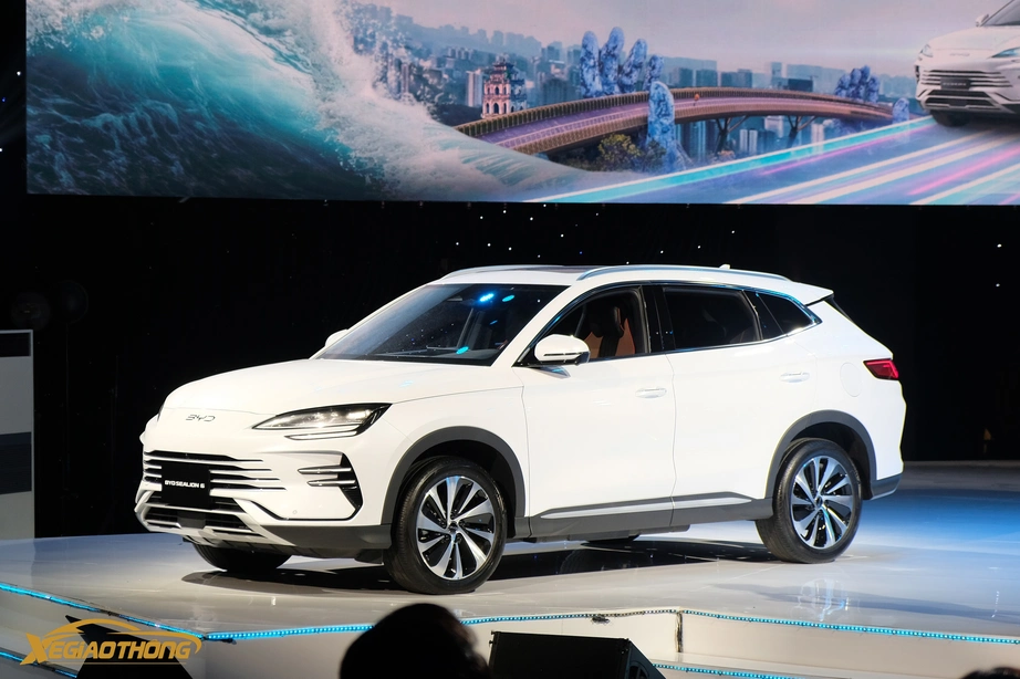 Tháng sôi động của thị trường ô tô Việt Nam- Ảnh 2. Tháng sôi động của thị trường ô tô Việt Nam- Ảnh 2.