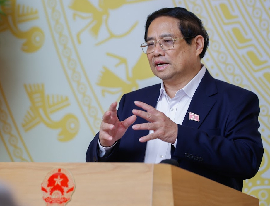 Hoàn thành xóa nhà tạm, nhà dột nát bằng trách nhiệm, tình thương, nghĩa đồng bào- Ảnh 1. Hoàn thành xóa nhà tạm, nhà dột nát bằng trách nhiệm, tình thương, nghĩa đồng bào- Ảnh 1.