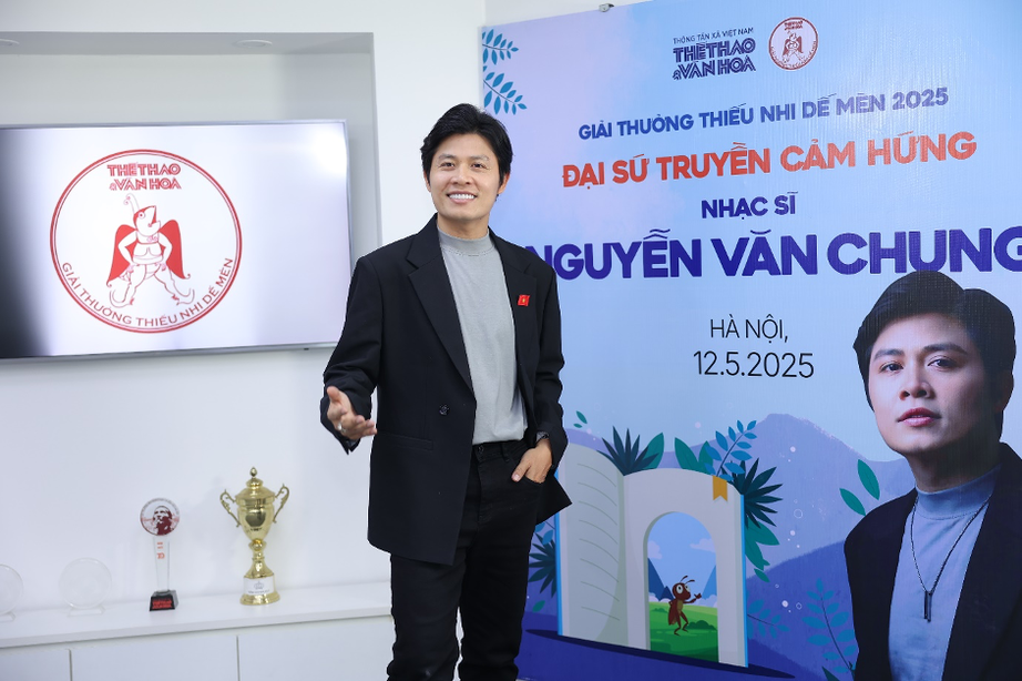 Nguyễn Văn Chung làm đại sứ giải thưởng Thiếu nhi Dế Mèn 2025- Ảnh 2. Nguyễn Văn Chung làm đại sứ giải thưởng Thiếu nhi Dế Mèn 2025- Ảnh 2.