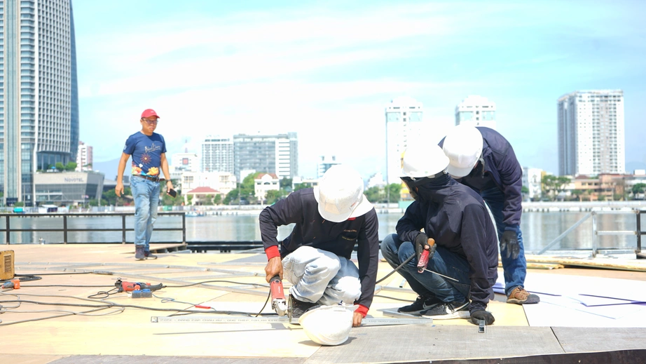 Sân khấu Lễ hội pháo hoa quốc tế Đà Nẵng - DIFF 2025 có gì đặc biệt?- Ảnh 2. Sân khấu Lễ hội pháo hoa quốc tế Đà Nẵng - DIFF 2025 có gì đặc biệt?- Ảnh 2.