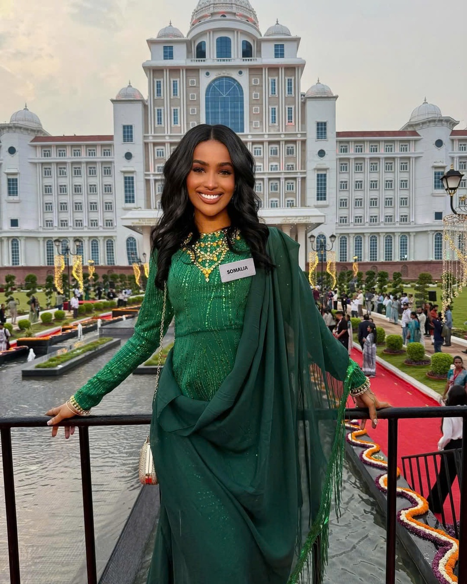Miss World 2025: Thí sinh Somalia khiến cả thế giới lặng người khi kể về quá khứ- Ảnh 4. Miss World 2025: Thí sinh Somalia khiến cả thế giới lặng người khi kể về quá khứ- Ảnh 4.