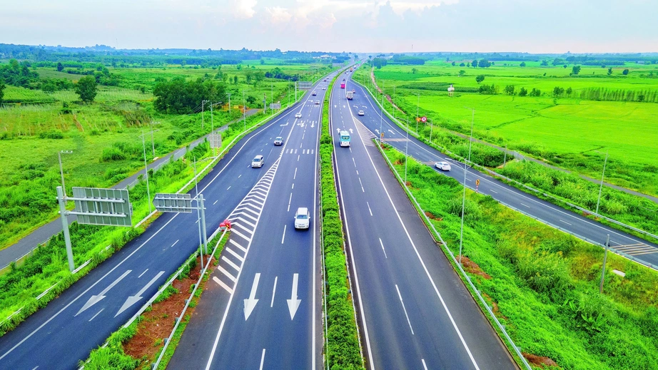 Sớm nghiên cứu cơ chế đặc thù đầu tư mở rộng cao tốc TP.HCM - Long Thành- Ảnh 1. Sớm nghiên cứu cơ chế đặc thù đầu tư mở rộng cao tốc TP.HCM - Long Thành- Ảnh 1.