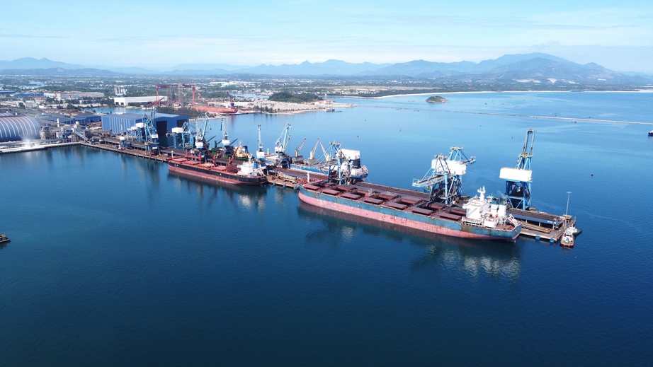 Hòa Phát tiếp nhận tàu hàng rời 110.000 DWT- Ảnh 2. Hòa Phát tiếp nhận tàu hàng rời 110.000 DWT- Ảnh 2.