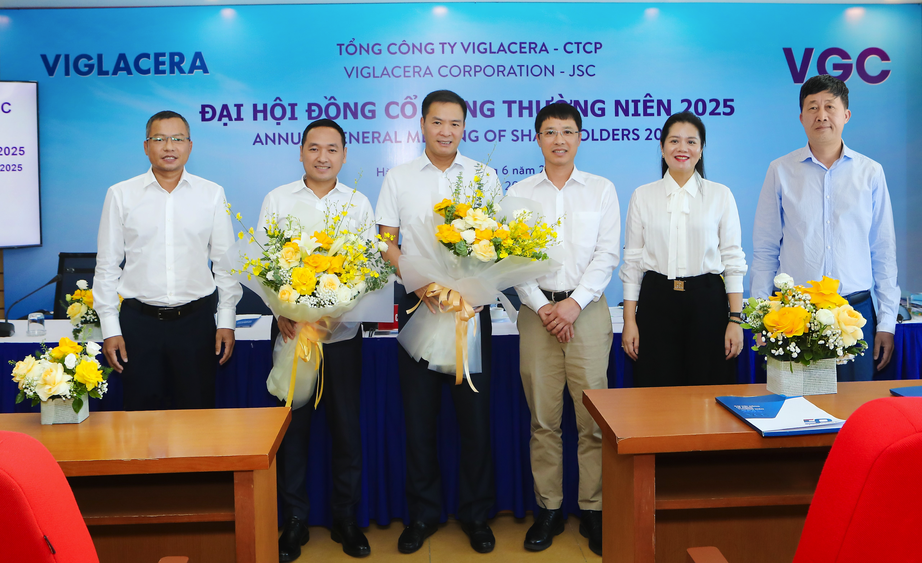 Viglacera kiện toàn nhân sự cấp cao- Ảnh 1. Viglacera kiện toàn nhân sự cấp cao- Ảnh 1.