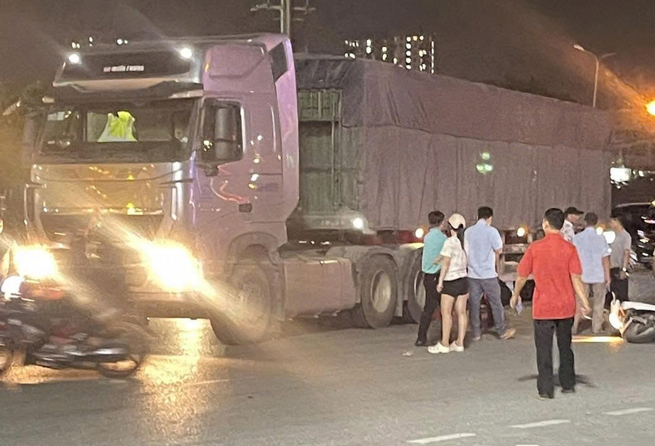 Thanh Hóa: Sớm khắc phục điểm đen ở vòng xuyến BigC- Ảnh 3. Thanh Hóa: Sớm khắc phục điểm đen ở vòng xuyến BigC- Ảnh 3.
