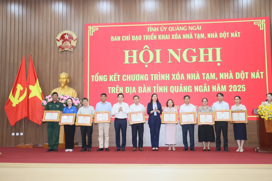 Đến 30/6, Quảng Ngãi xóa hơn 6.300 nhà tạm, nhà dột nát- Ảnh 3. Đến 30/6, Quảng Ngãi xóa hơn 6.300 nhà tạm, nhà dột nát- Ảnh 3.