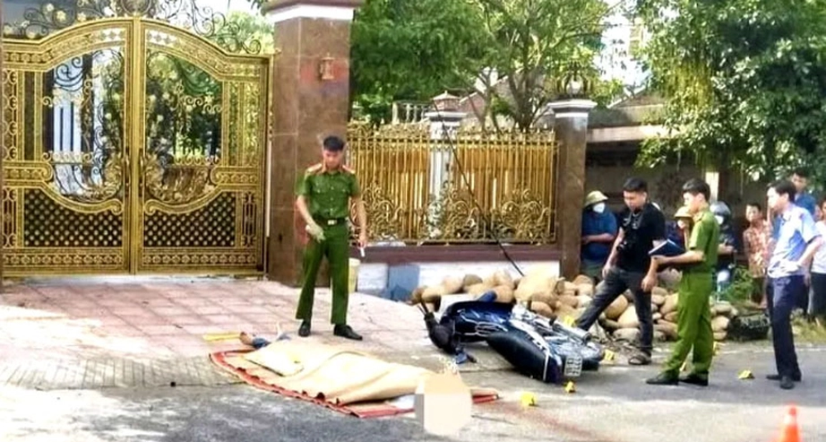 Hiện trường vụ tai nạn khiến người đàn ông tử vong tại chỗ - Ảnh: Viết Hà. Hiện trường vụ tai nạn khiến người đàn ông tử vong tại chỗ - Ảnh: Viết Hà.