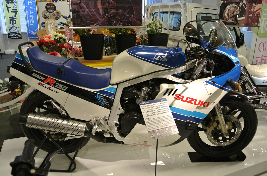Top 10 mẫu Sportbike cũ giá rẻ đáng mua nhất- Ảnh 5. Top 10 mẫu Sportbike cũ giá rẻ đáng mua nhất- Ảnh 5.