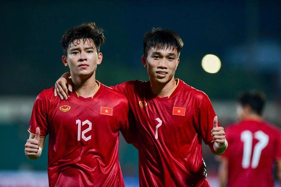 U23 Việt Nam sáng cửa vào bán kết giải Đông Nam Á dù chưa ra sân?- Ảnh 1. U23 Việt Nam sáng cửa vào bán kết giải Đông Nam Á dù chưa ra sân?- Ảnh 1.